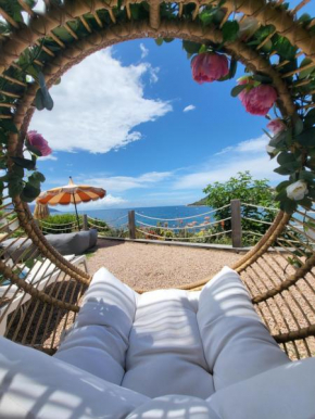 villa pieds dans l'eau avec accès mer et jacuzzi